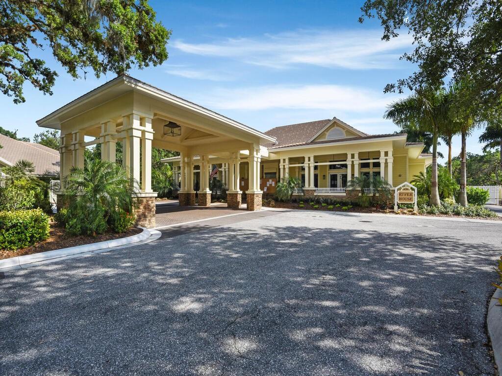 VERANDAH - Residential