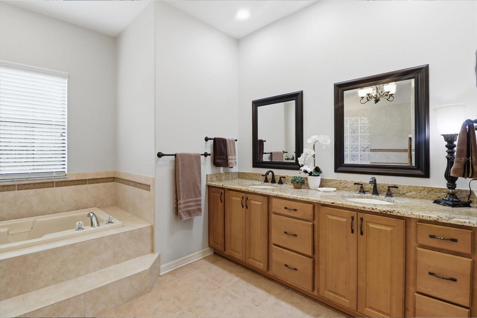 SUGARMILL WOODS OAK VILLAGE - Residential