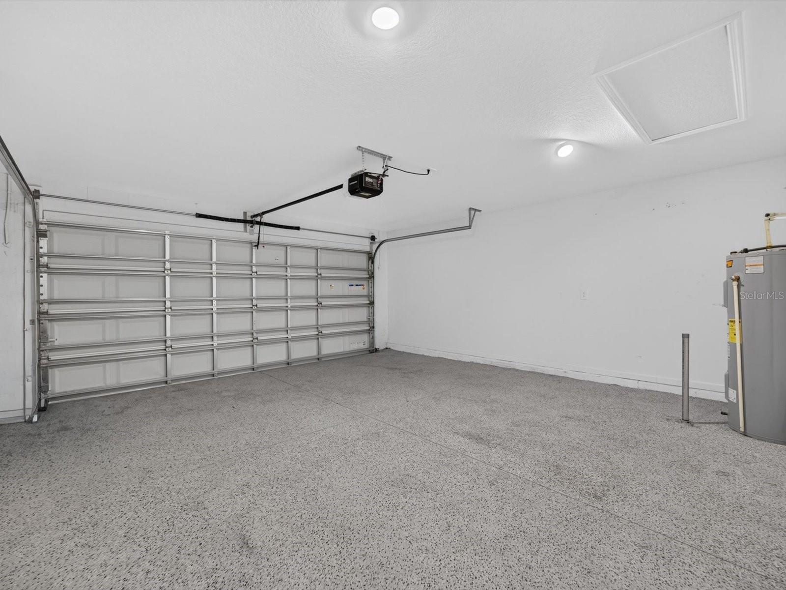 ASTONIA NORTH - Residential