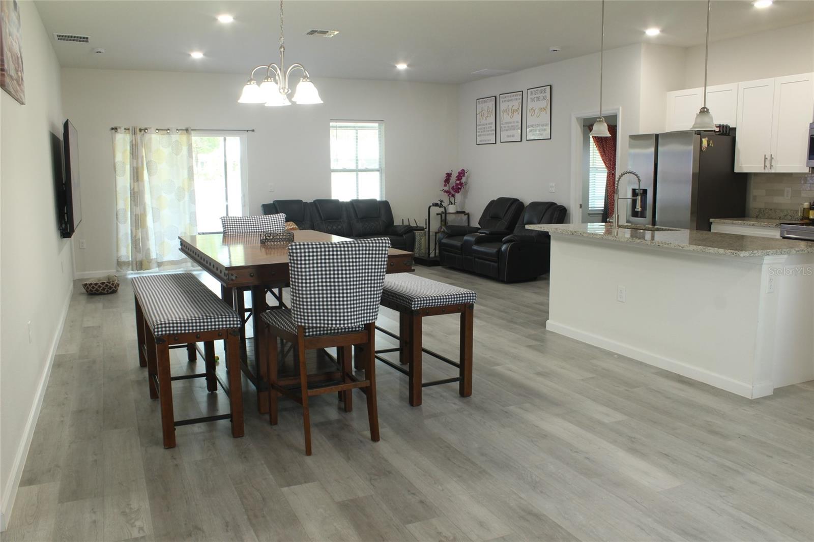 MARION OAKS UN 04 - Residential