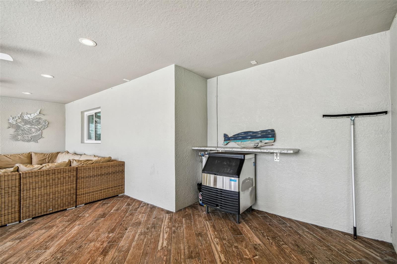 PALMETTO SKYWAY REP - Residential