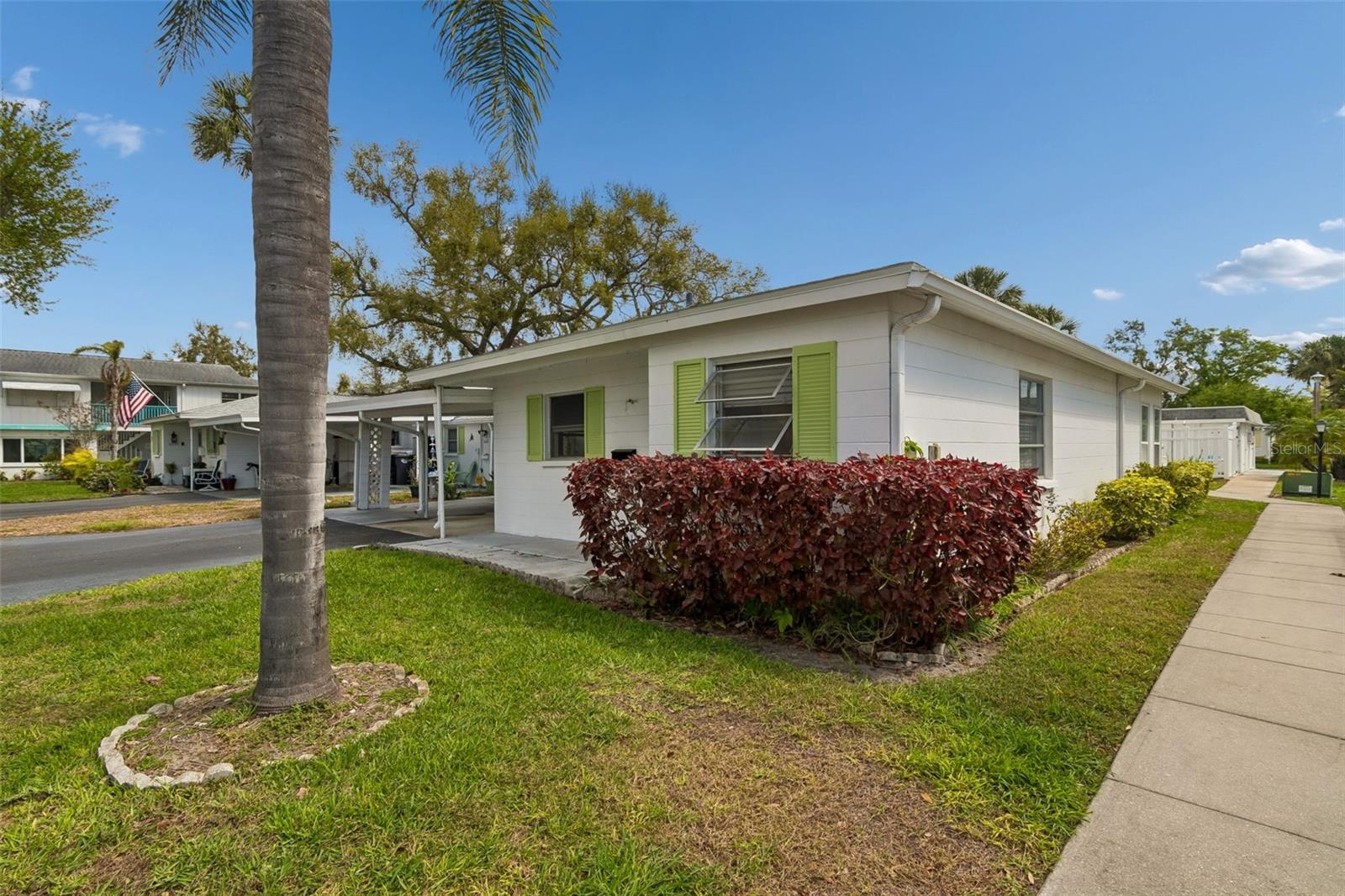 VILLAGER APTS - Residential