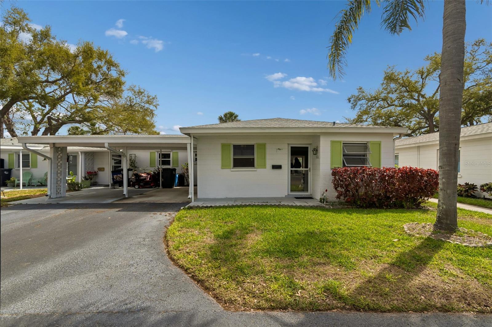 VILLAGER APTS - Residential