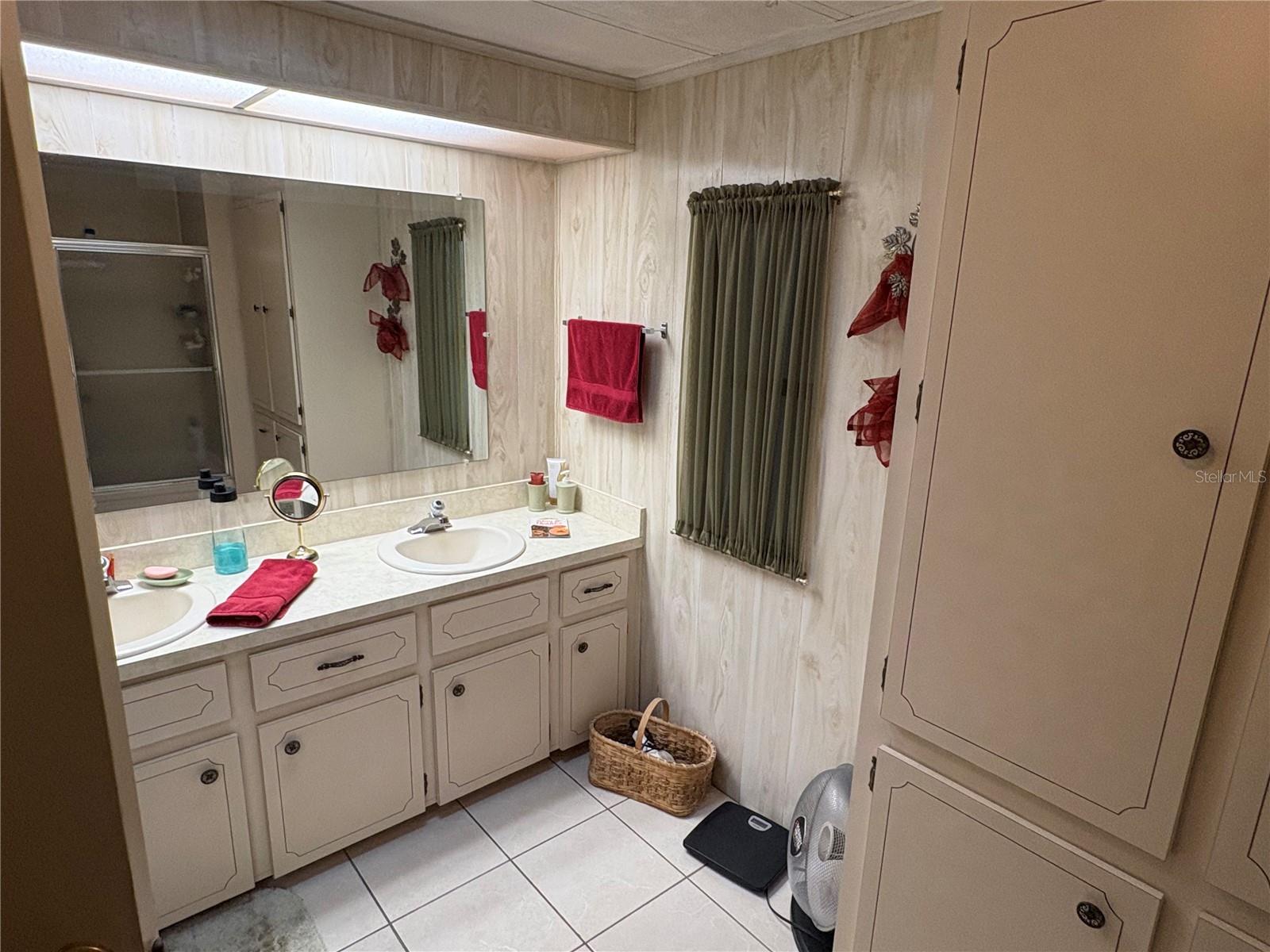 BROOKRIDGE COMM - Residential