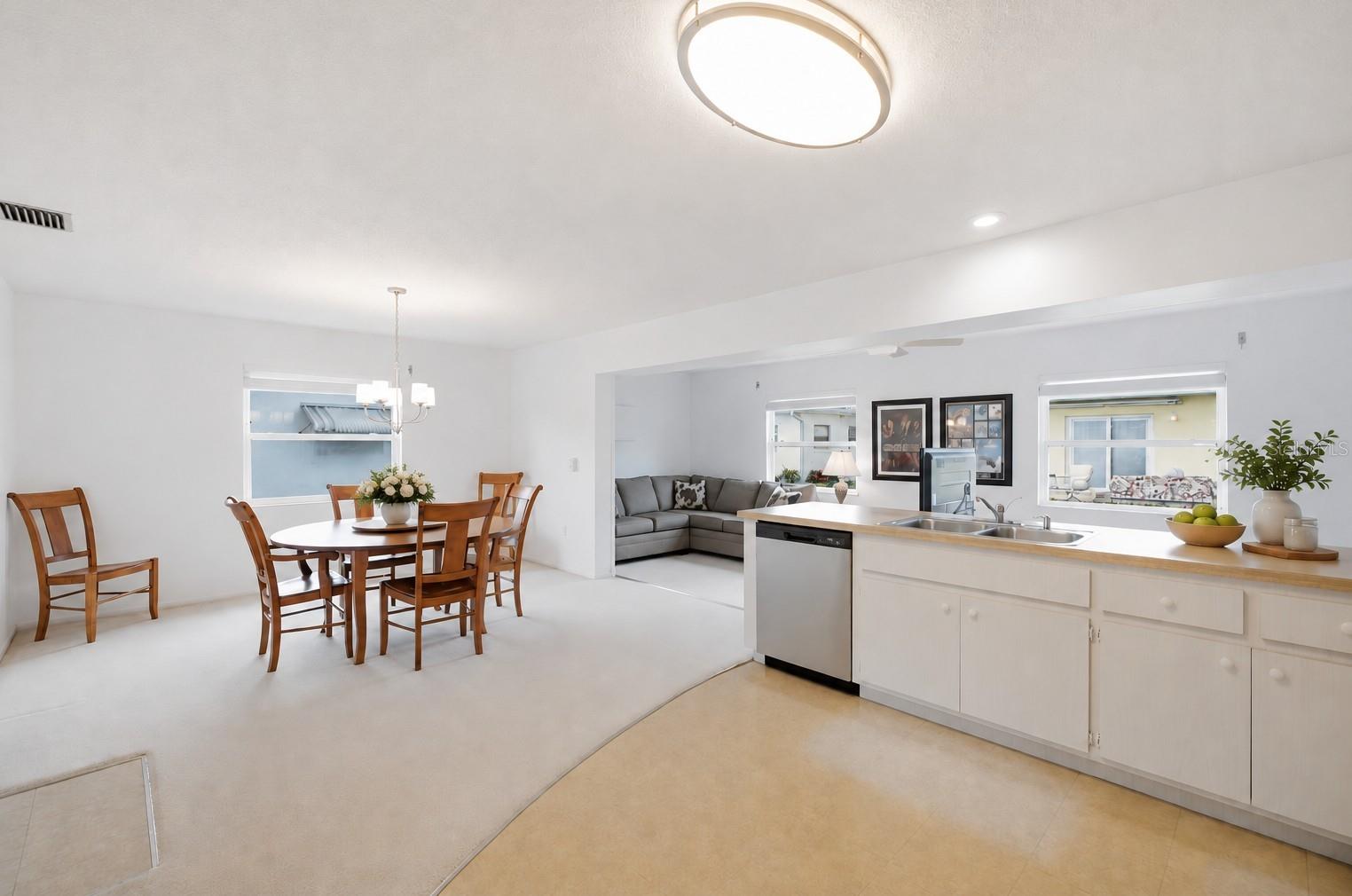 SPRINGWOOD VILLAS - Residential