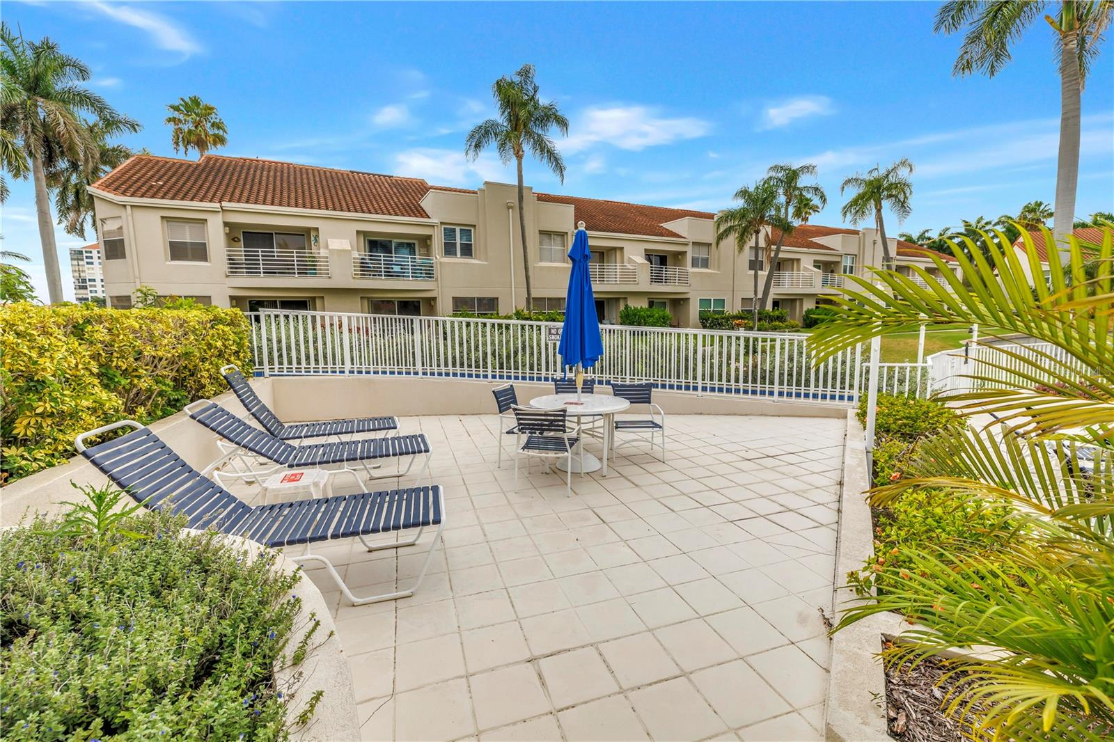 VISTA VERDE WEST - Residential