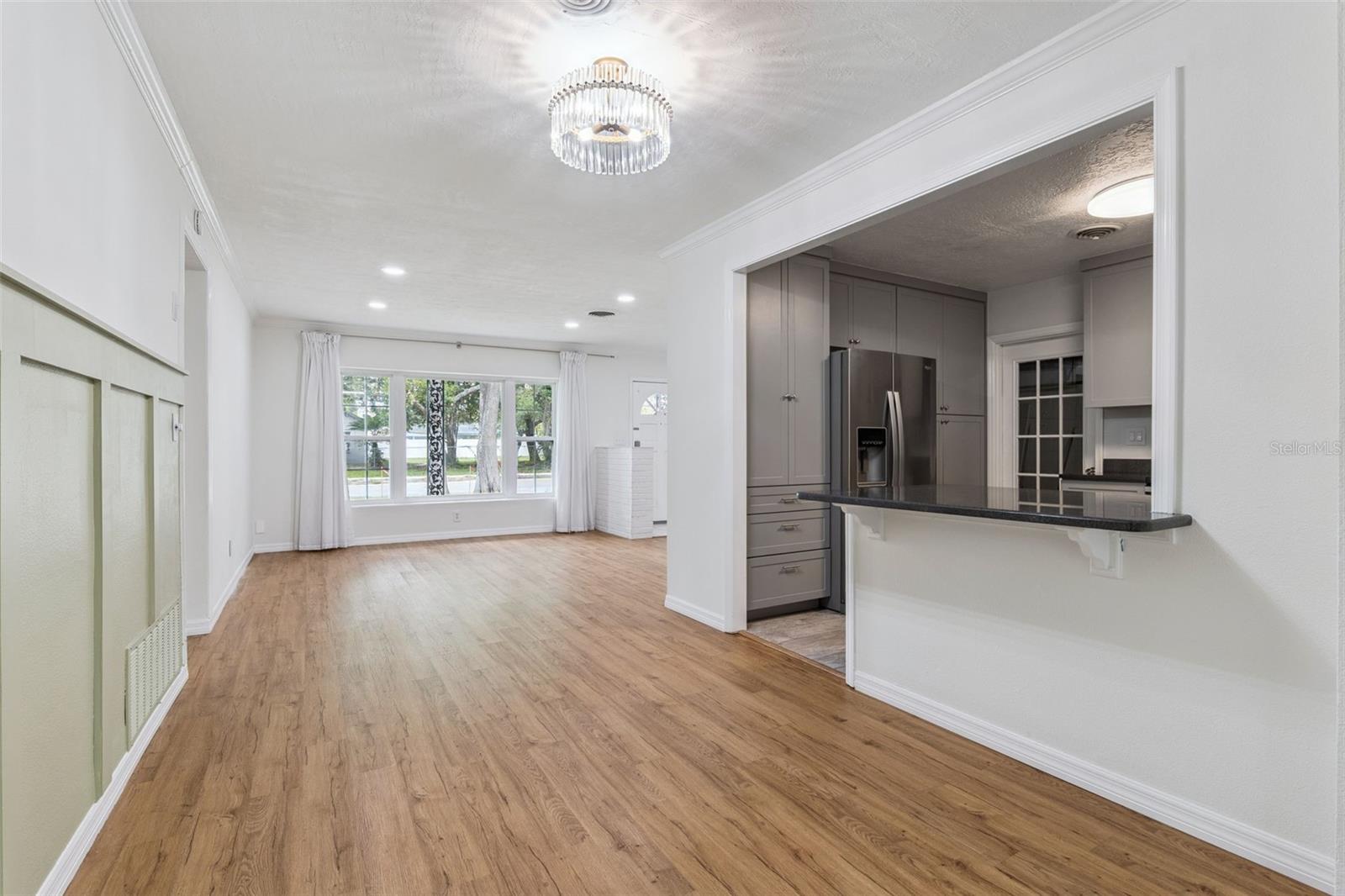 ENGLISH ESTATES UNIT 2 - Residential