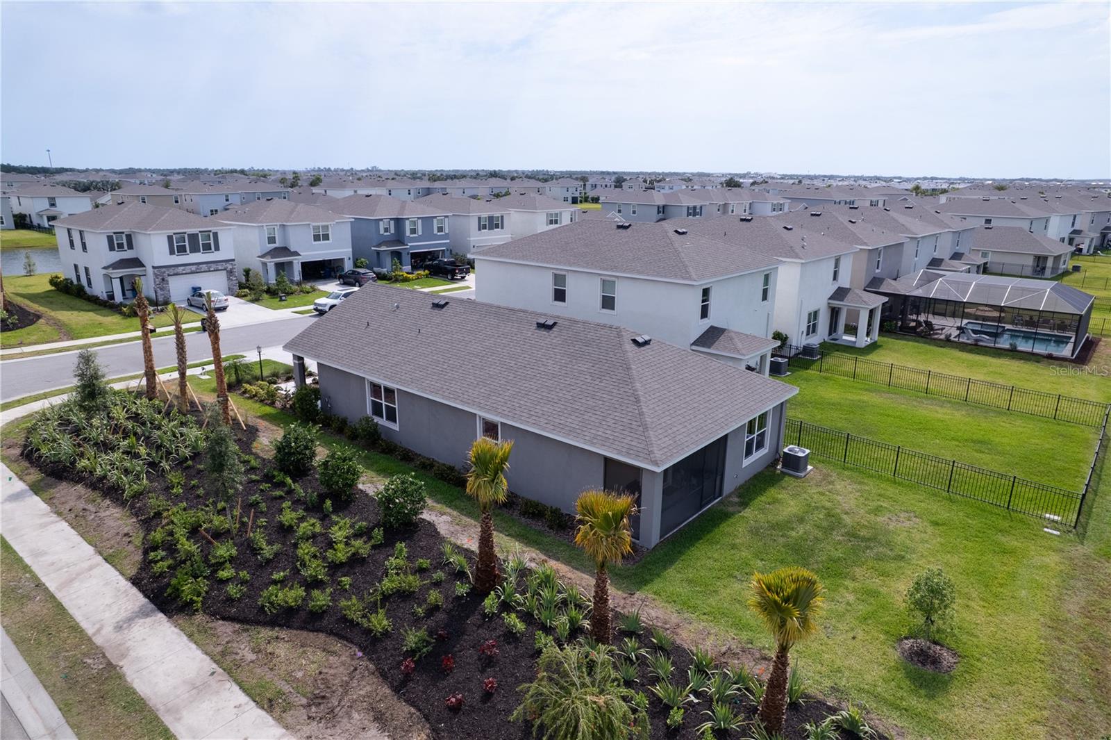 STAR FARMS PH IV SUBPH A - Residential Lease