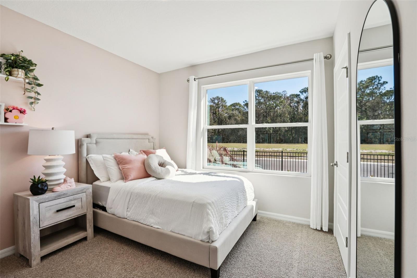 HARMONY ON LAKE ELOISE - Residential