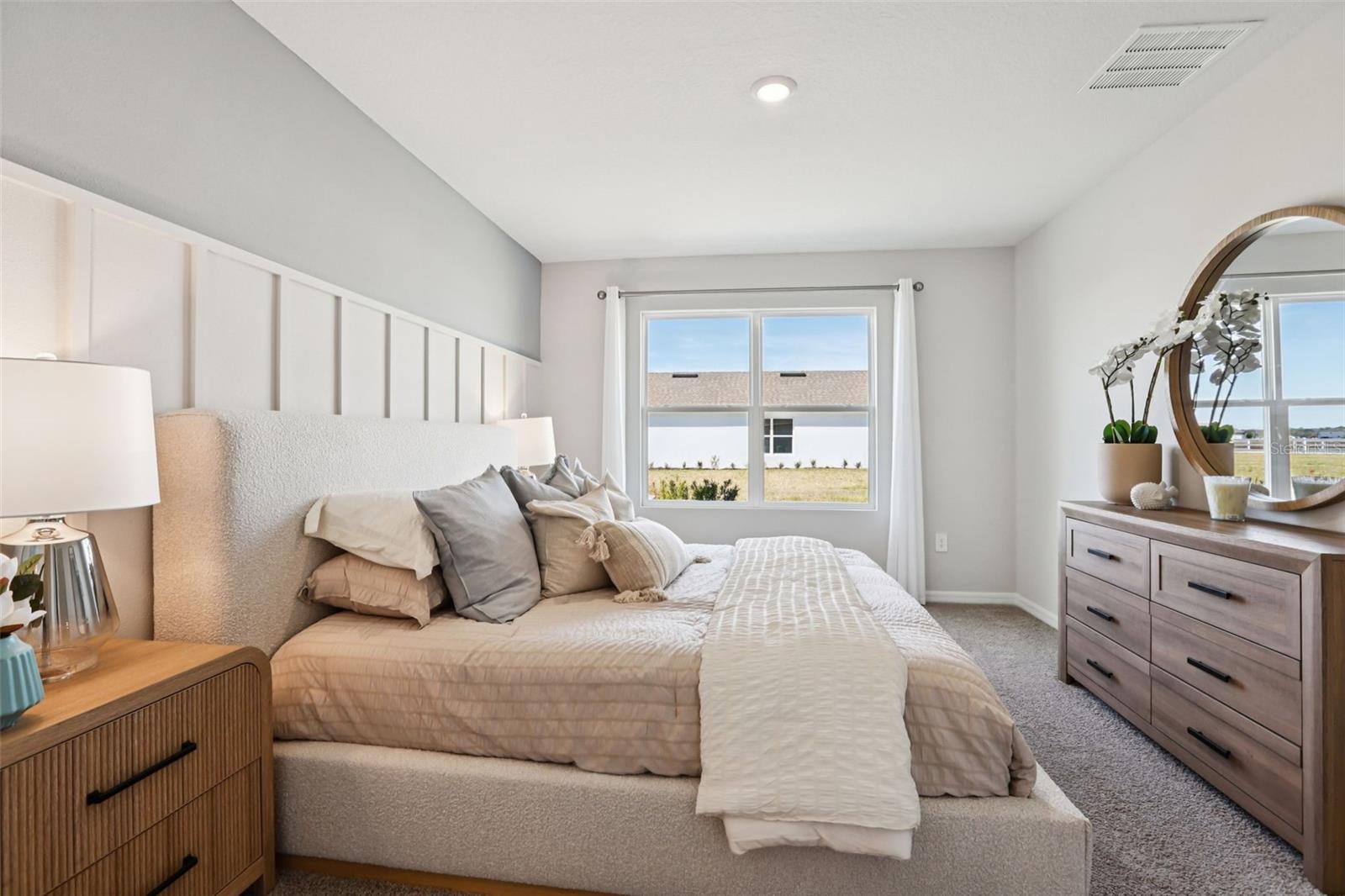 HARMONY ON LAKE ELOISE - Residential