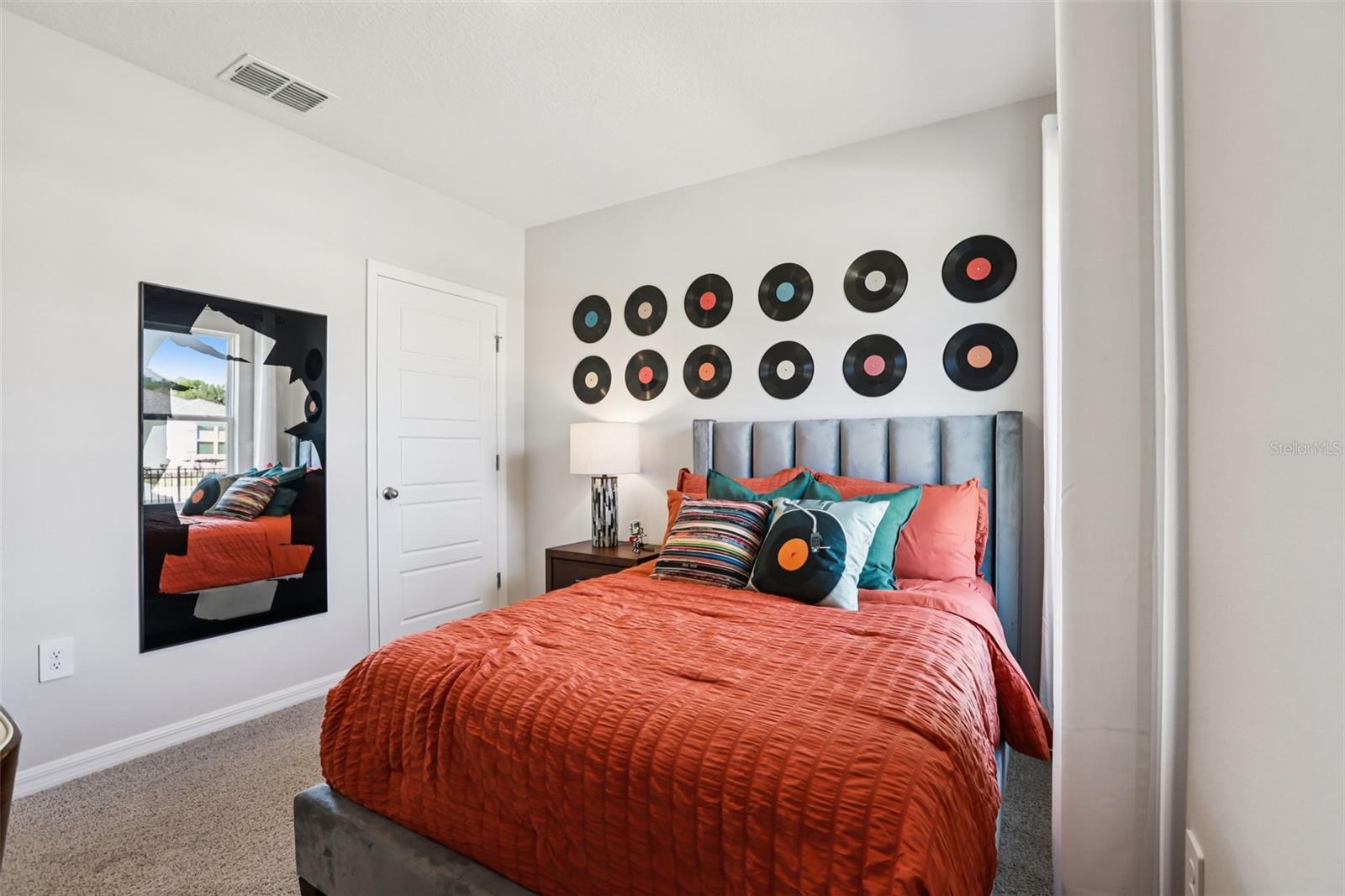 HARMONY ON LAKE ELOISE - Residential