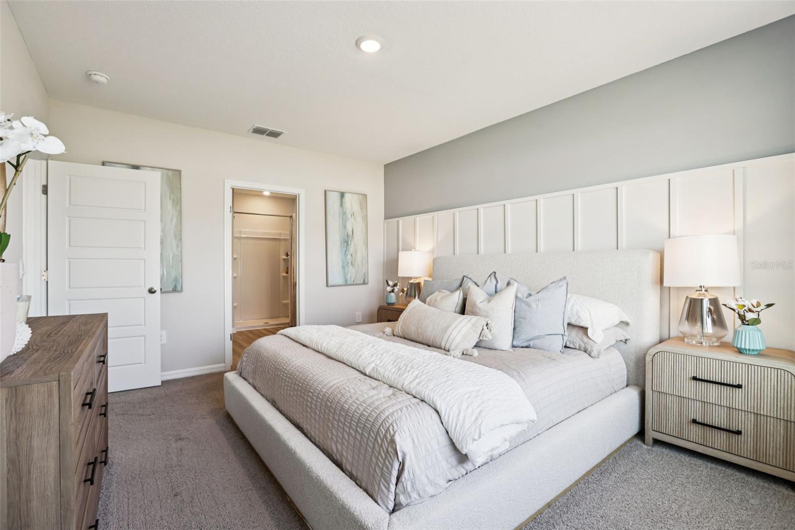 HARMONY ON LAKE ELOISE - Residential