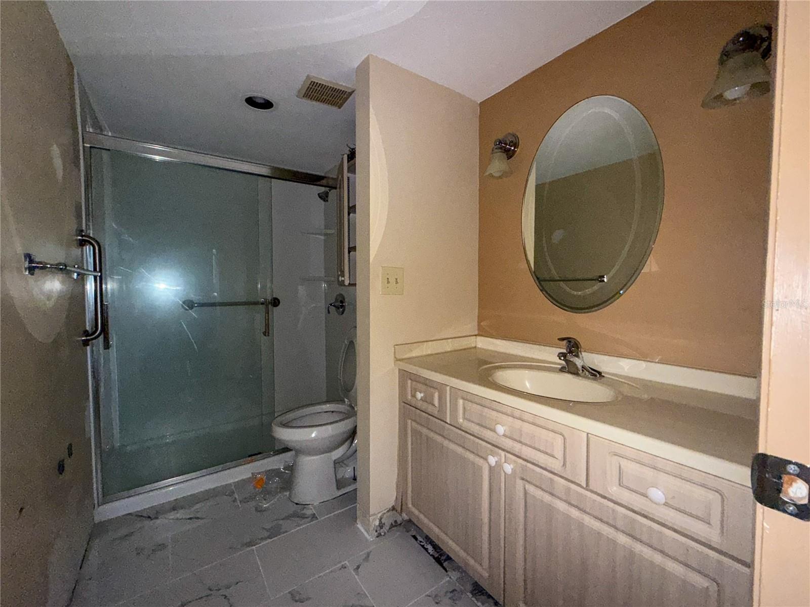 FIDDLERS GREEN 02 PH 02 BLDG 01 - Residential
