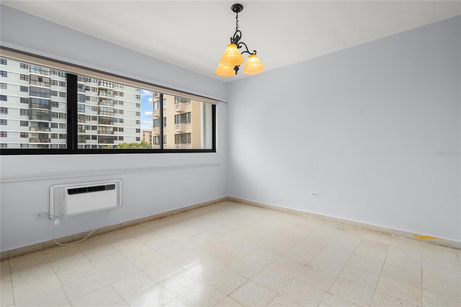 CONDADO KING'S TERRACE - Residential