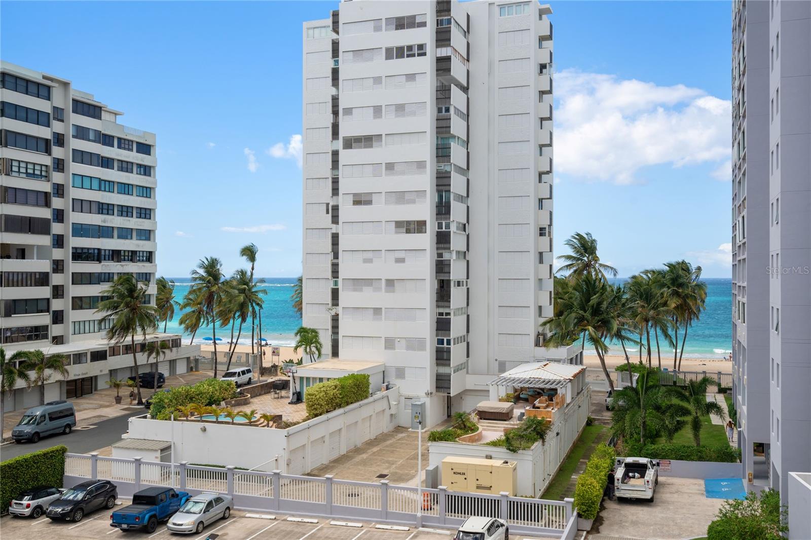 CONDADO KING'S TERRACE - Residential