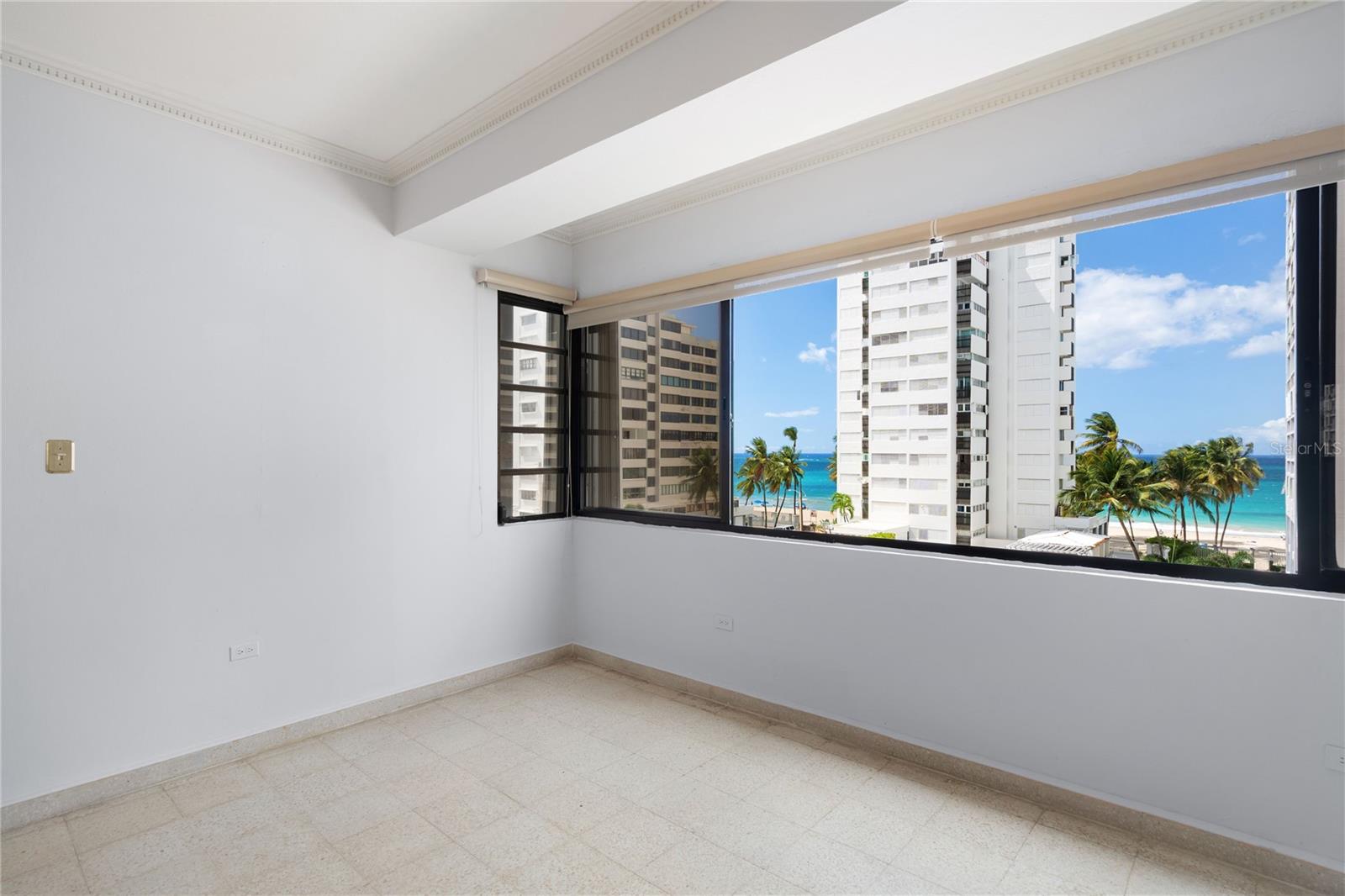 CONDADO KING'S TERRACE - Residential