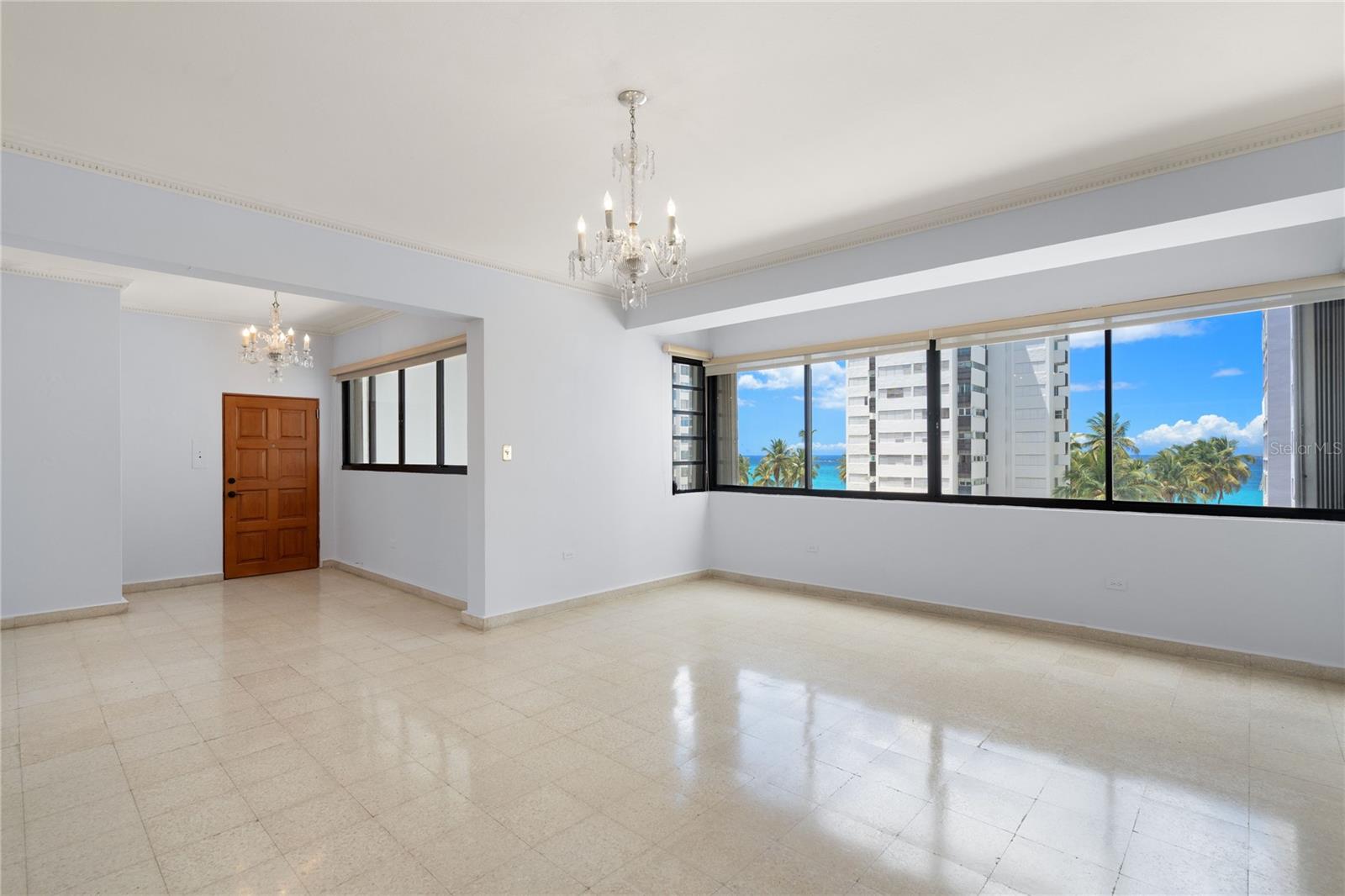 CONDADO KING'S TERRACE - Residential