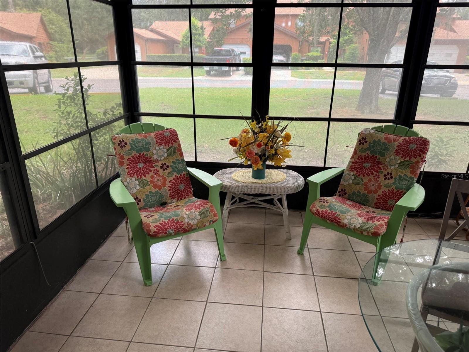 OAKBROOK VILLAGE - Residential