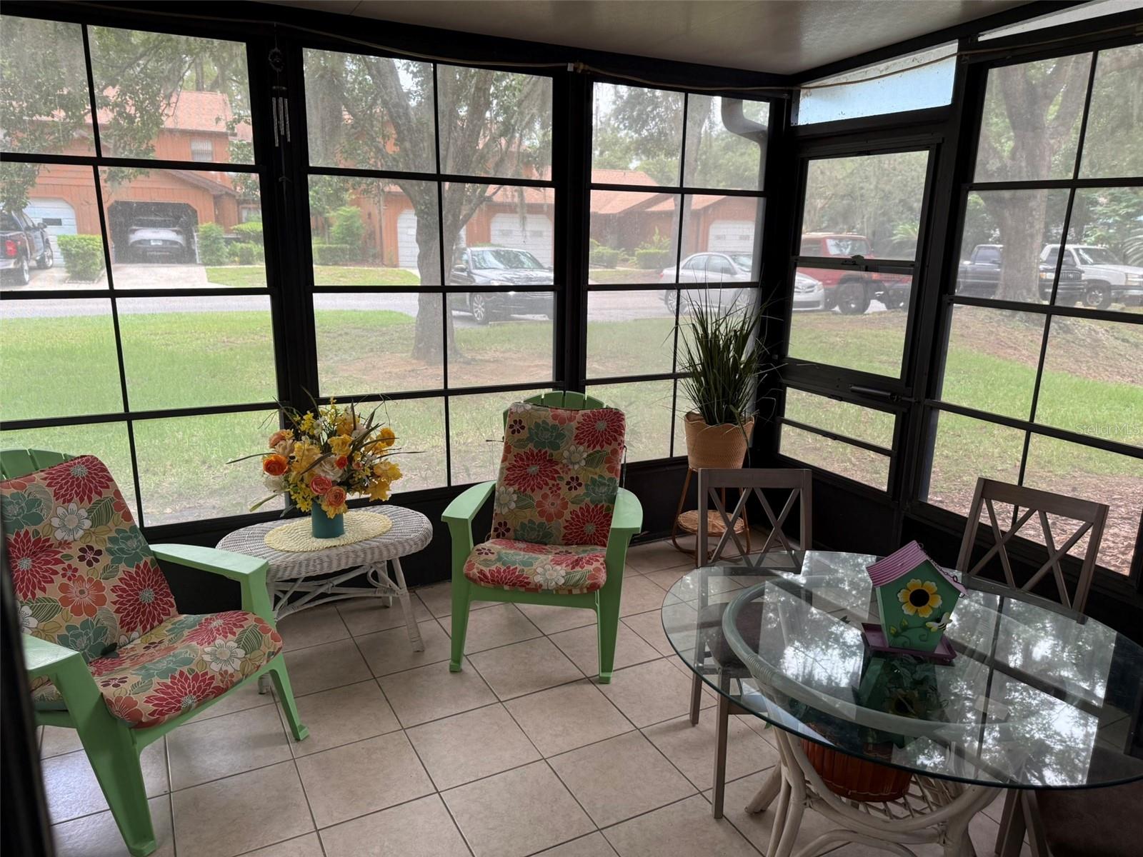 OAKBROOK VILLAGE - Residential