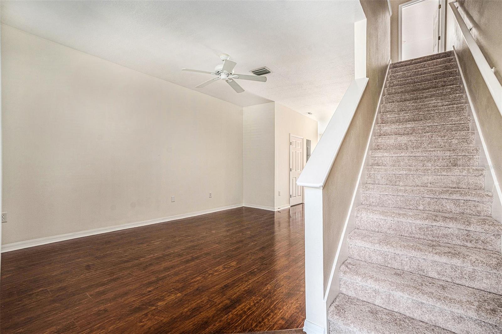 TOWNHOMES OF BAY PORT COLONY - Residential