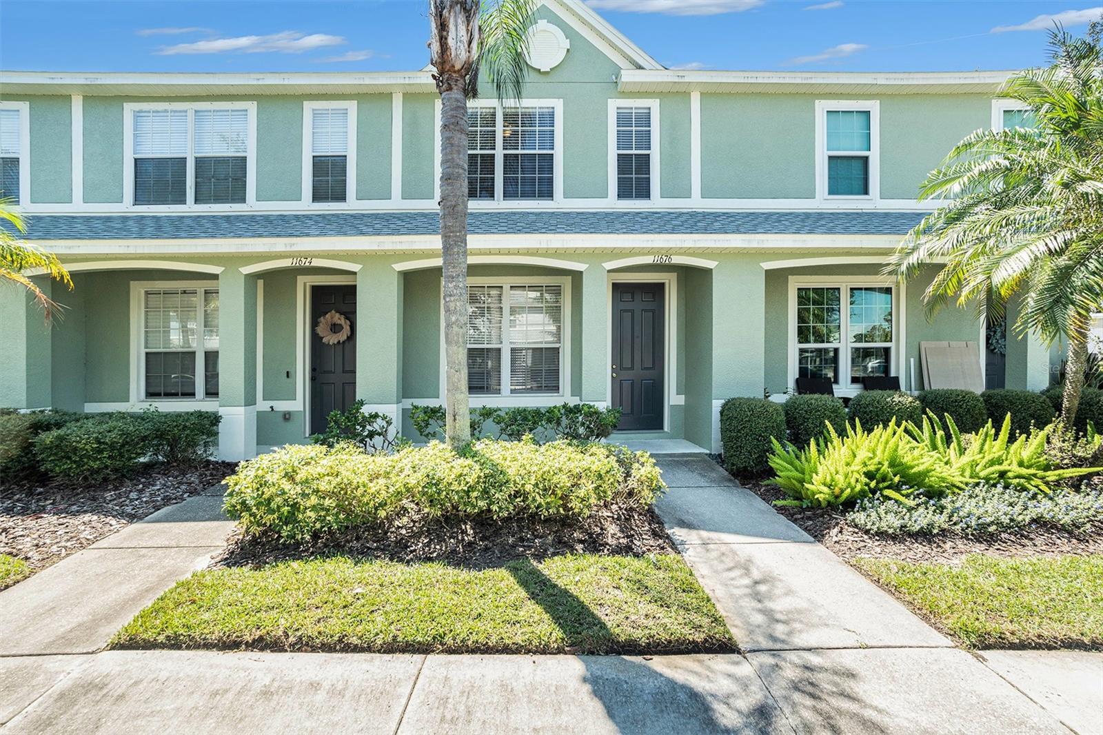 TOWNHOMES OF BAY PORT COLONY - Residential