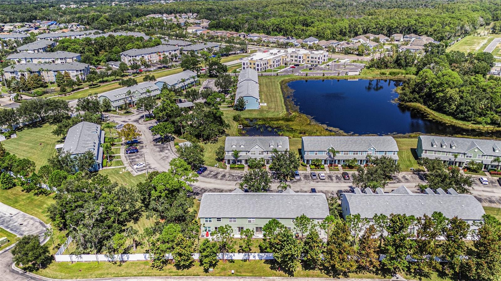 TOWNHOMES OF BAY PORT COLONY - Residential