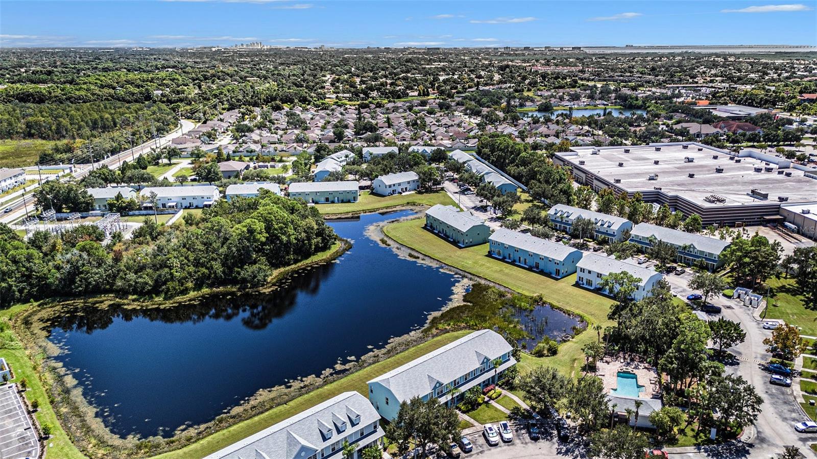 TOWNHOMES OF BAY PORT COLONY - Residential