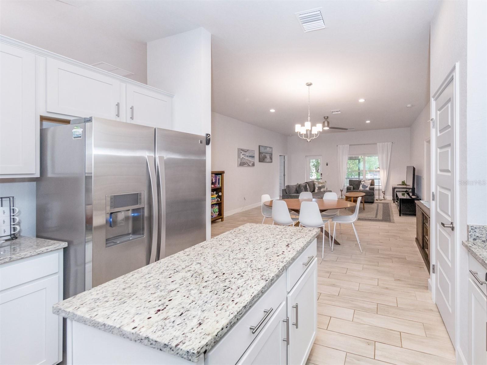 SOUTH VENICE - Residential Lease