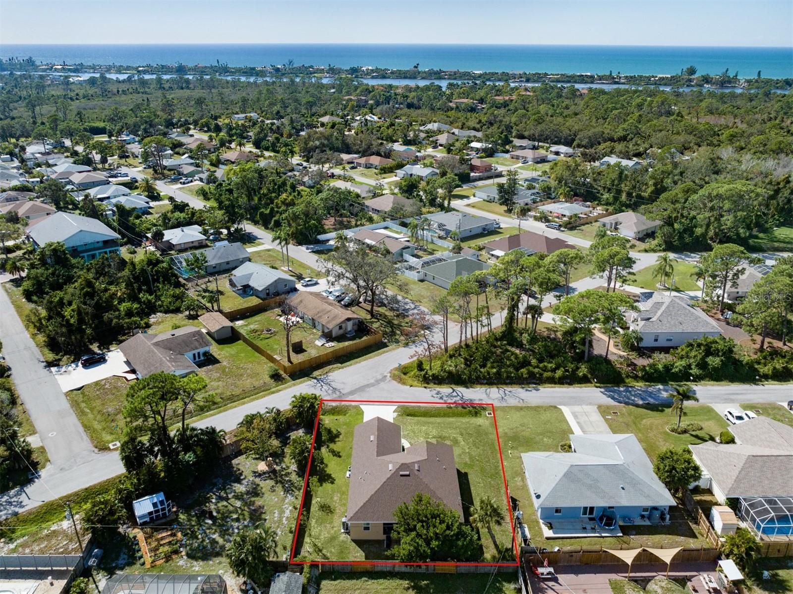 SOUTH VENICE - Residential Lease