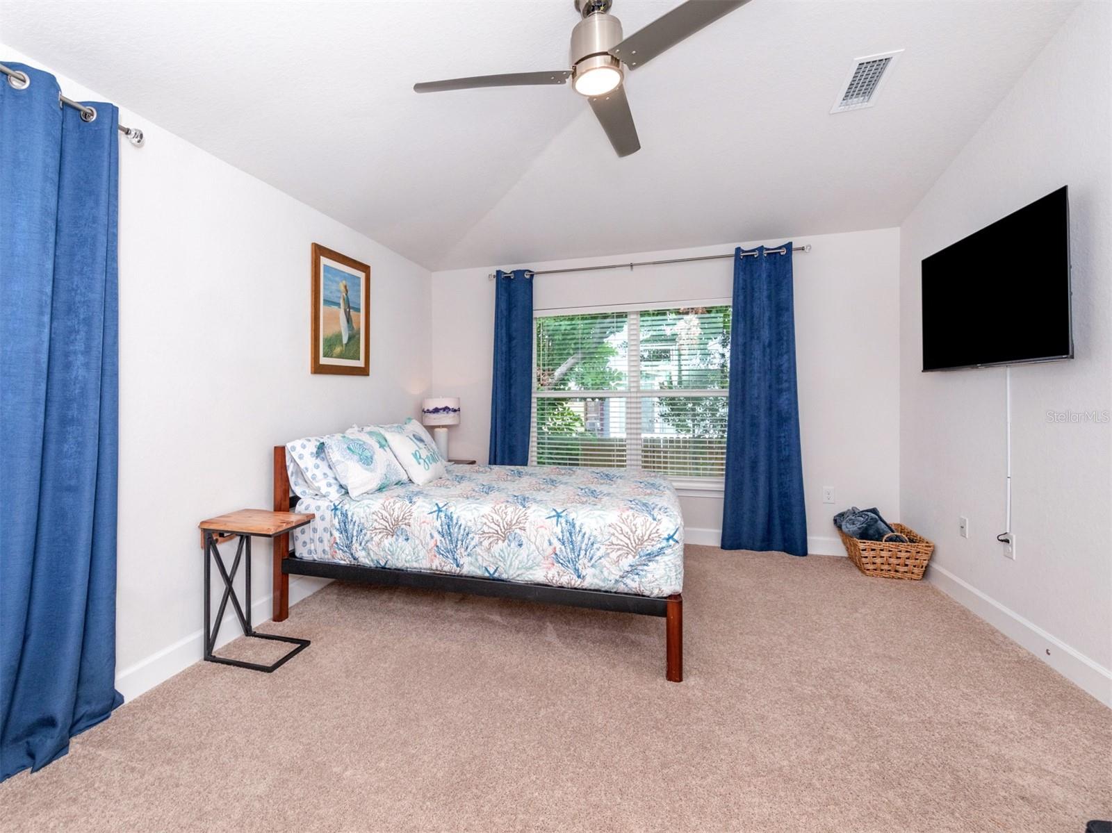 SOUTH VENICE - Residential Lease