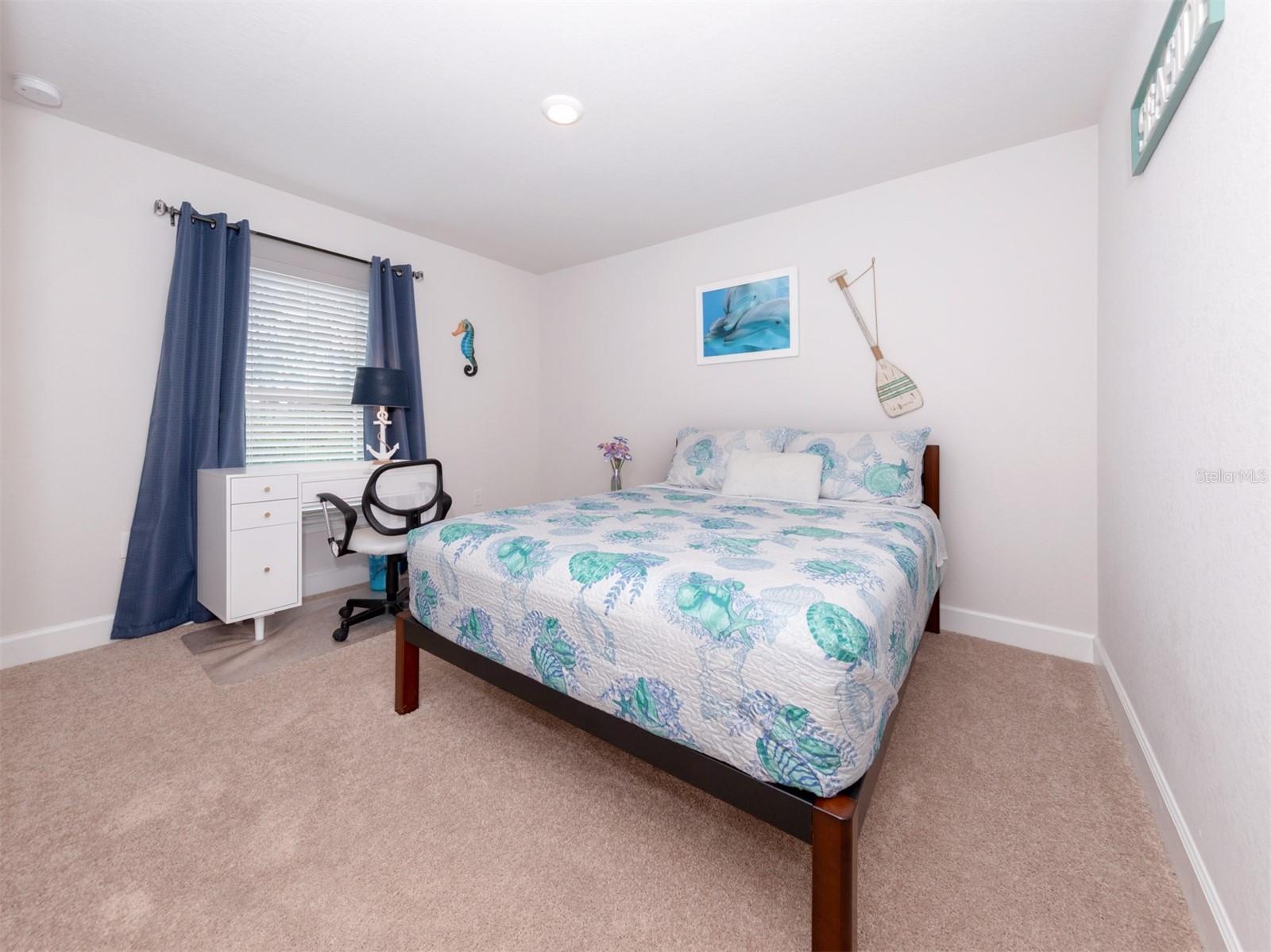 SOUTH VENICE - Residential Lease
