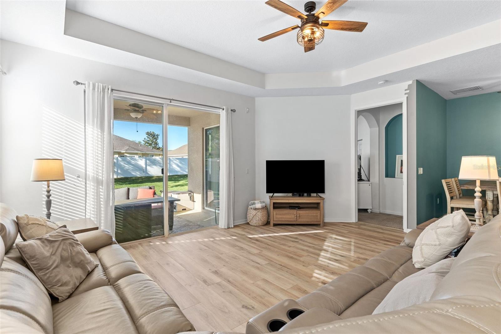 LAKESHORE RANCH PH I - Residential