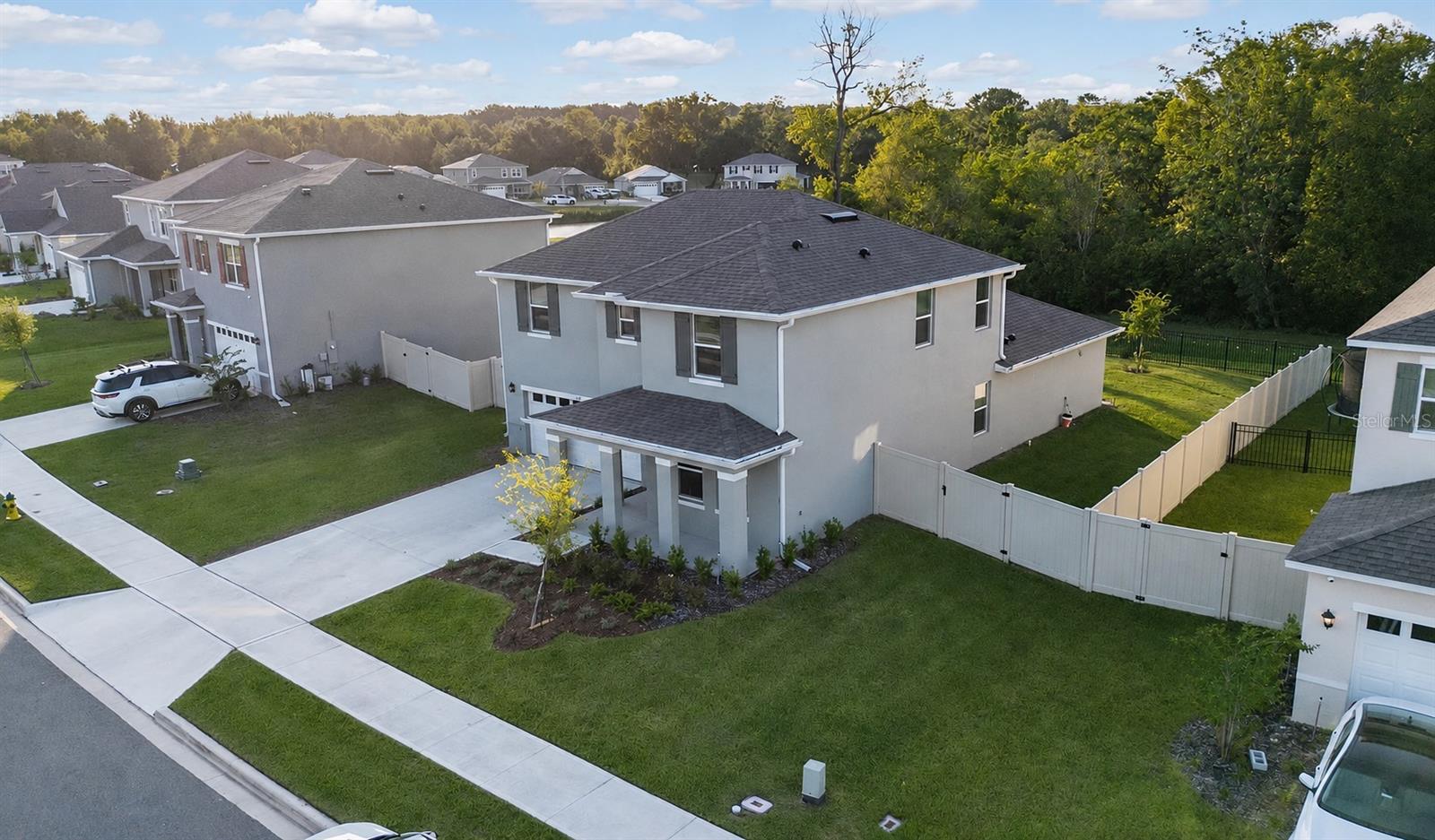 TIMBERWALAKE PH 2 - Residential