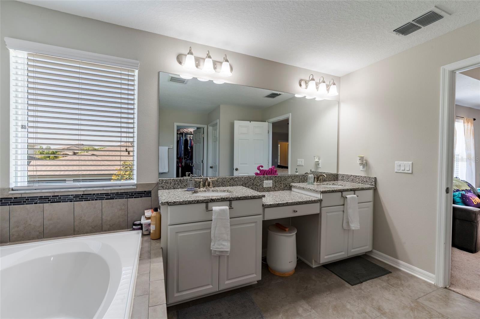 CARLTON LAKES PH 1A 1B-1 AN - Residential
