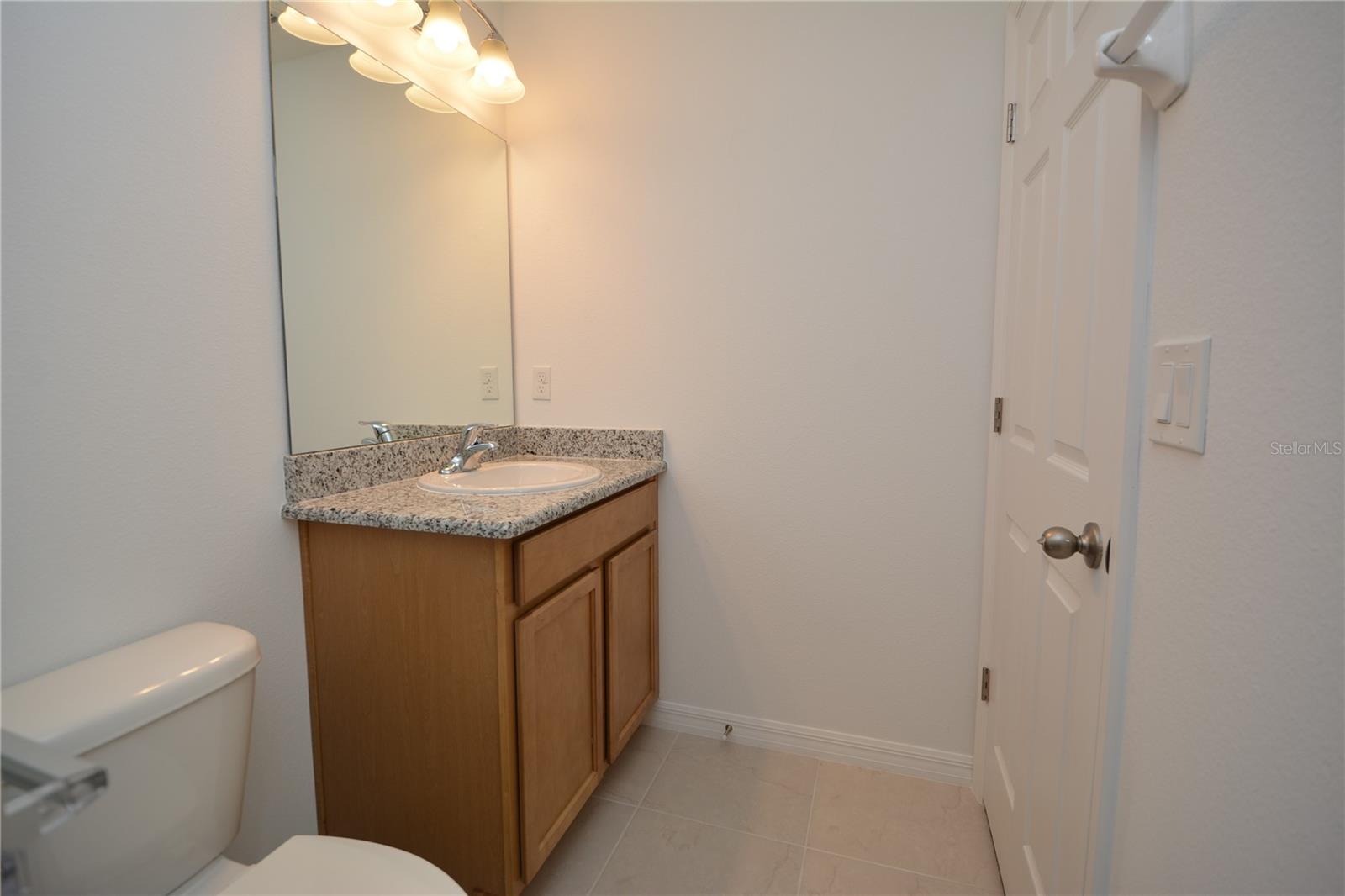 QUAIL HOLLOW - Residential Lease