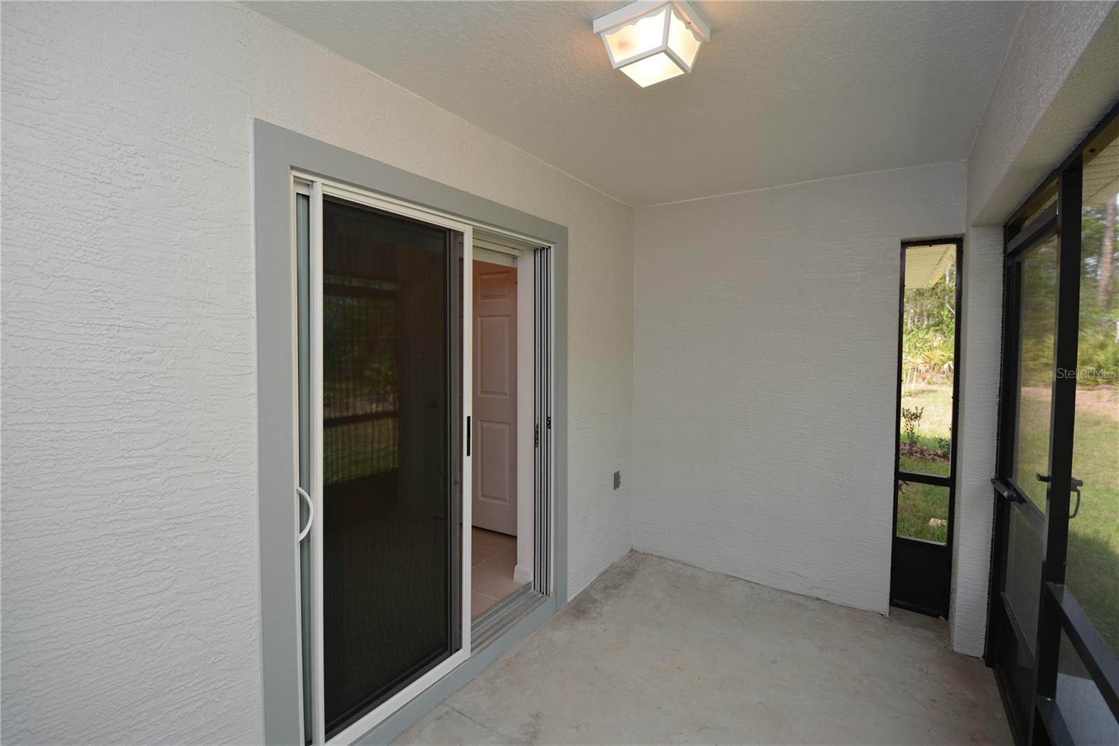 QUAIL HOLLOW - Residential Lease