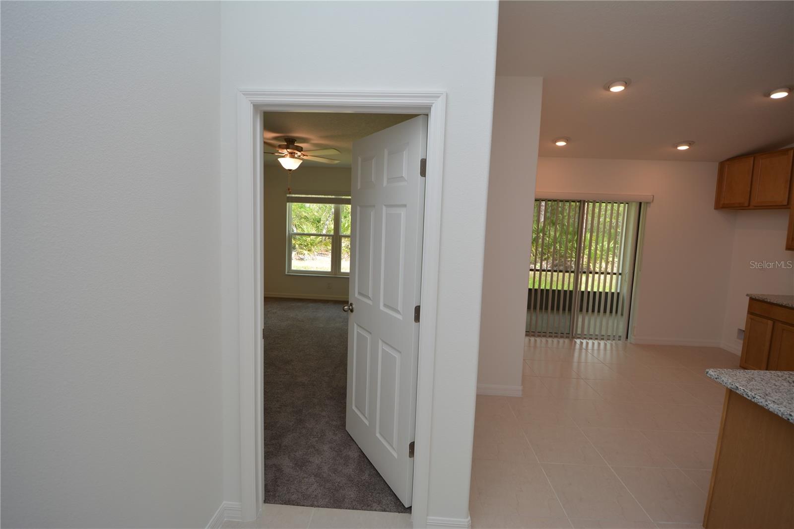 QUAIL HOLLOW - Residential Lease