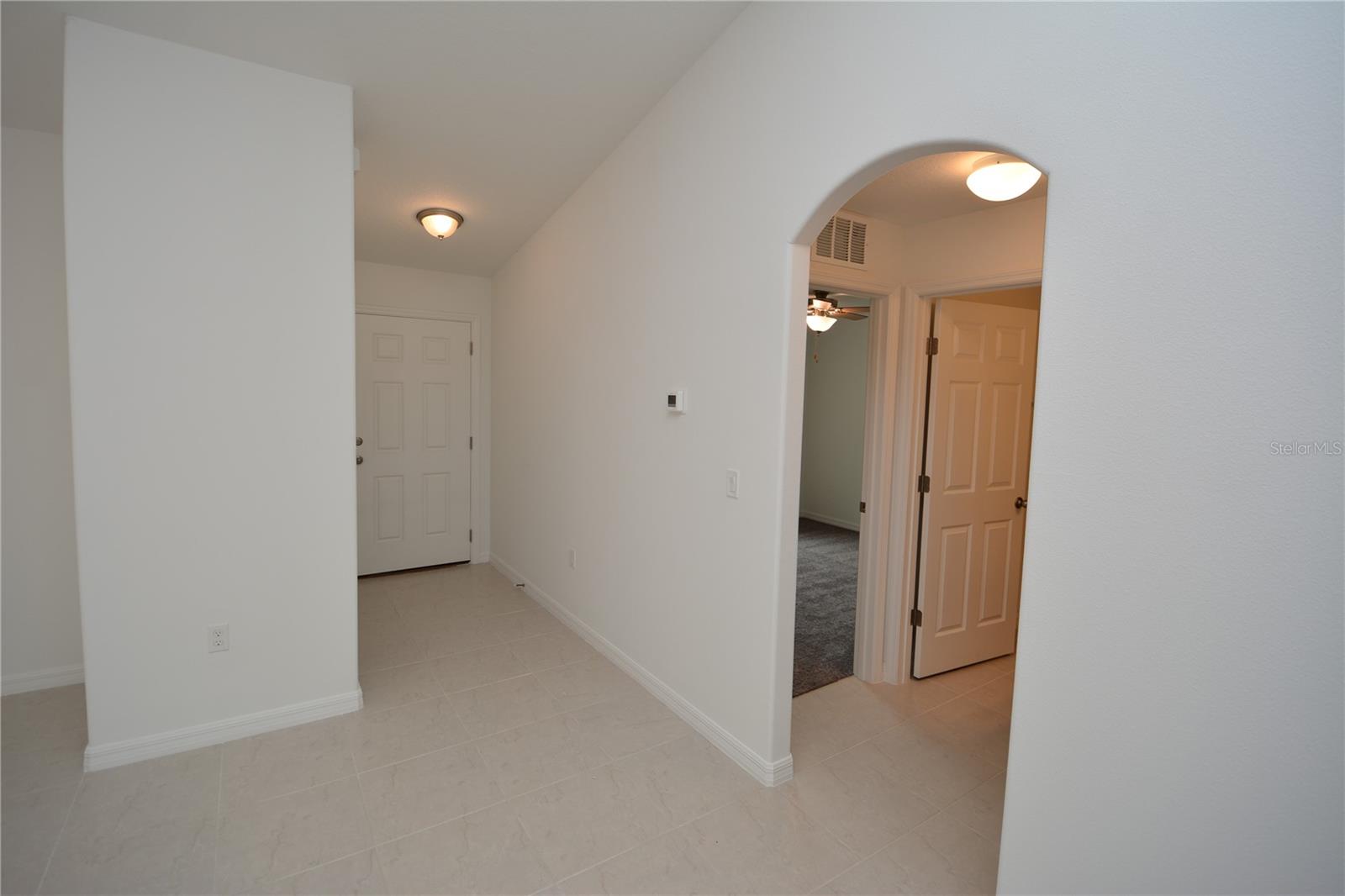 QUAIL HOLLOW - Residential Lease