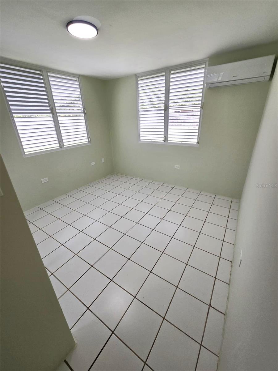 ROOSEVELT GARDEN - Residential