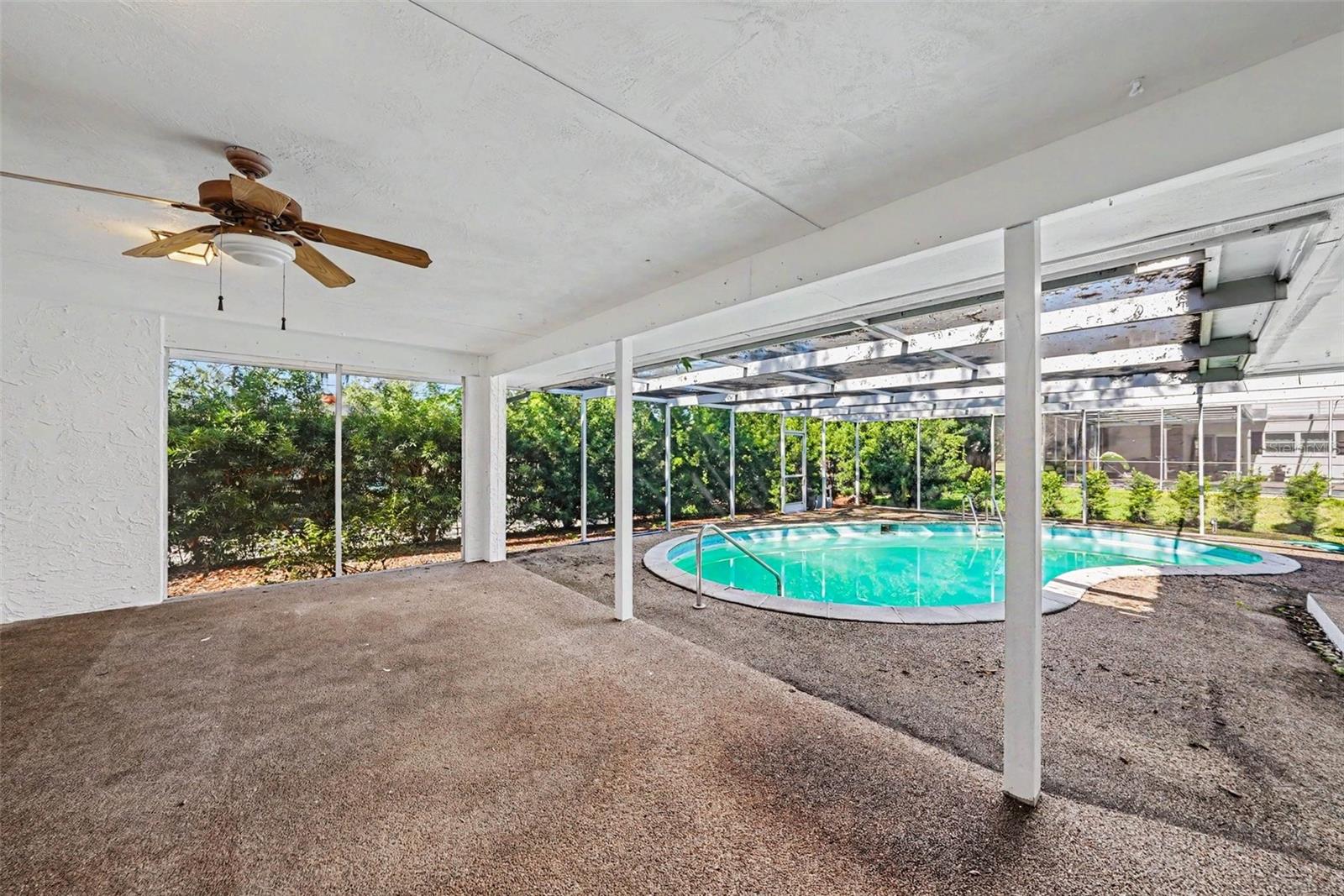 HONEYMOON RIDGE - Residential