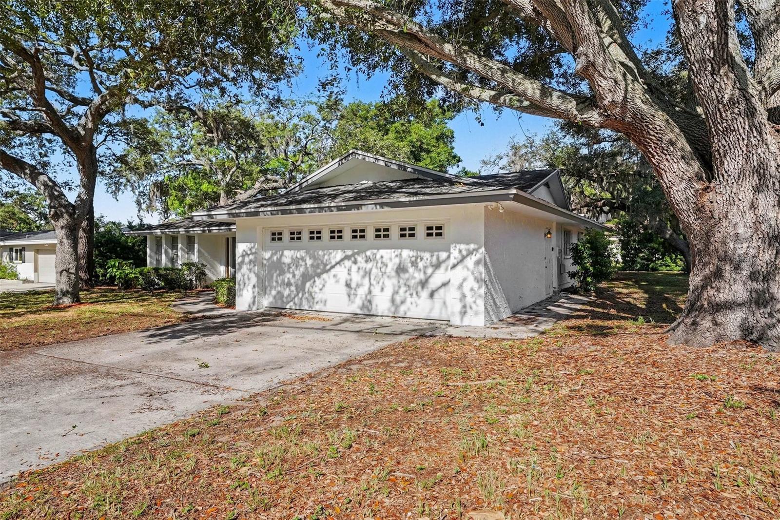 HONEYMOON RIDGE - Residential