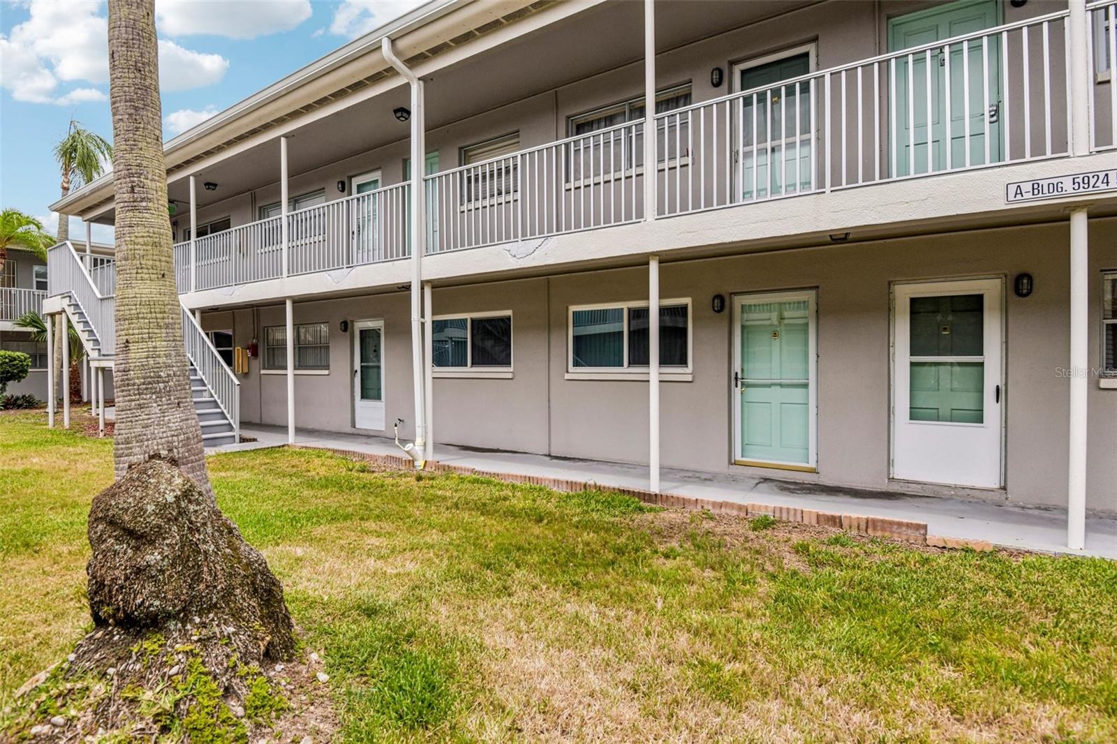 TYRONE 5TH AVE - Residential