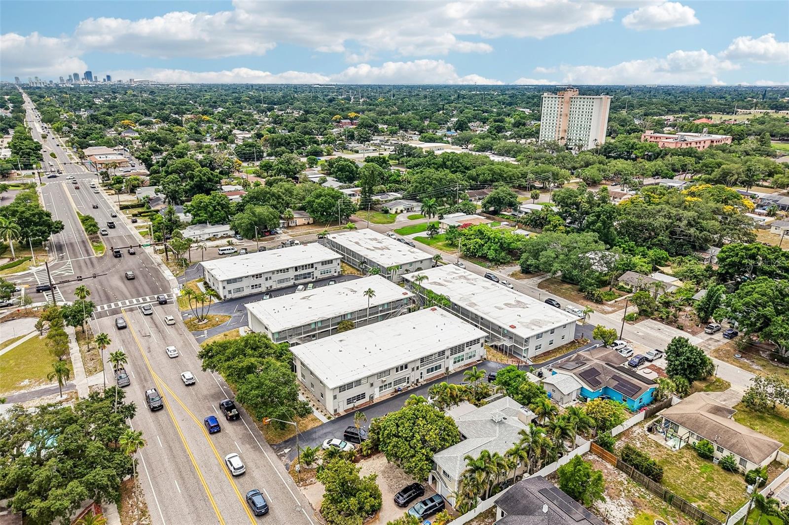 TYRONE 5TH AVE - Residential