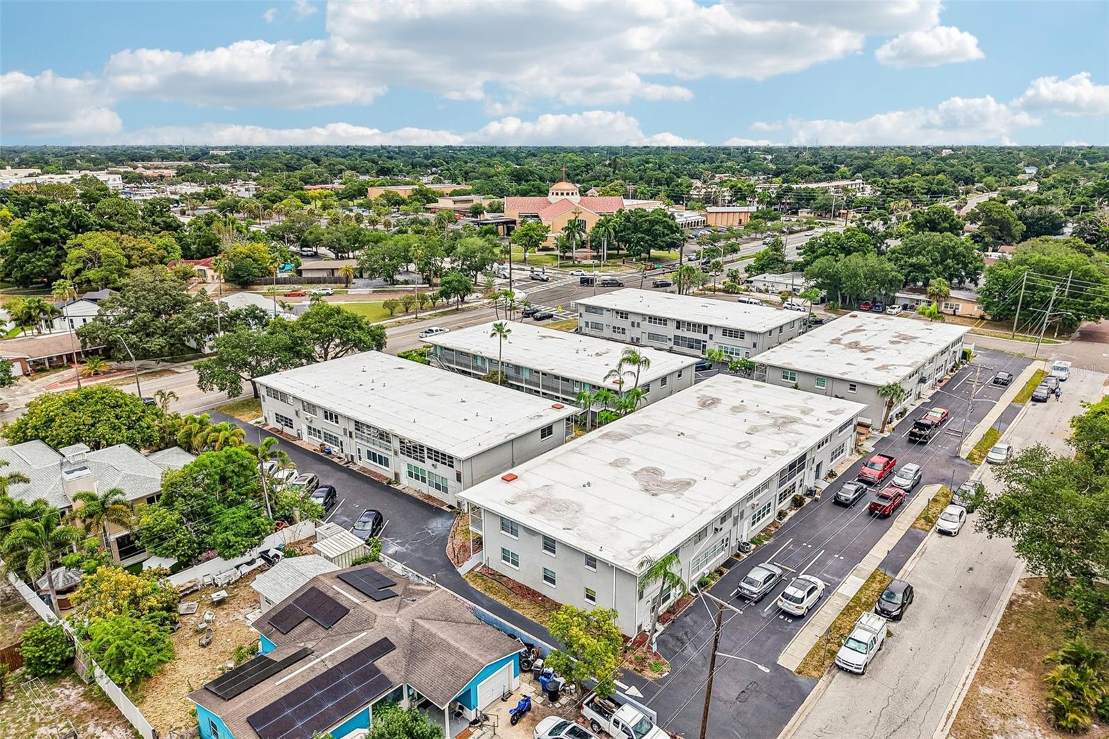 TYRONE 5TH AVE - Residential