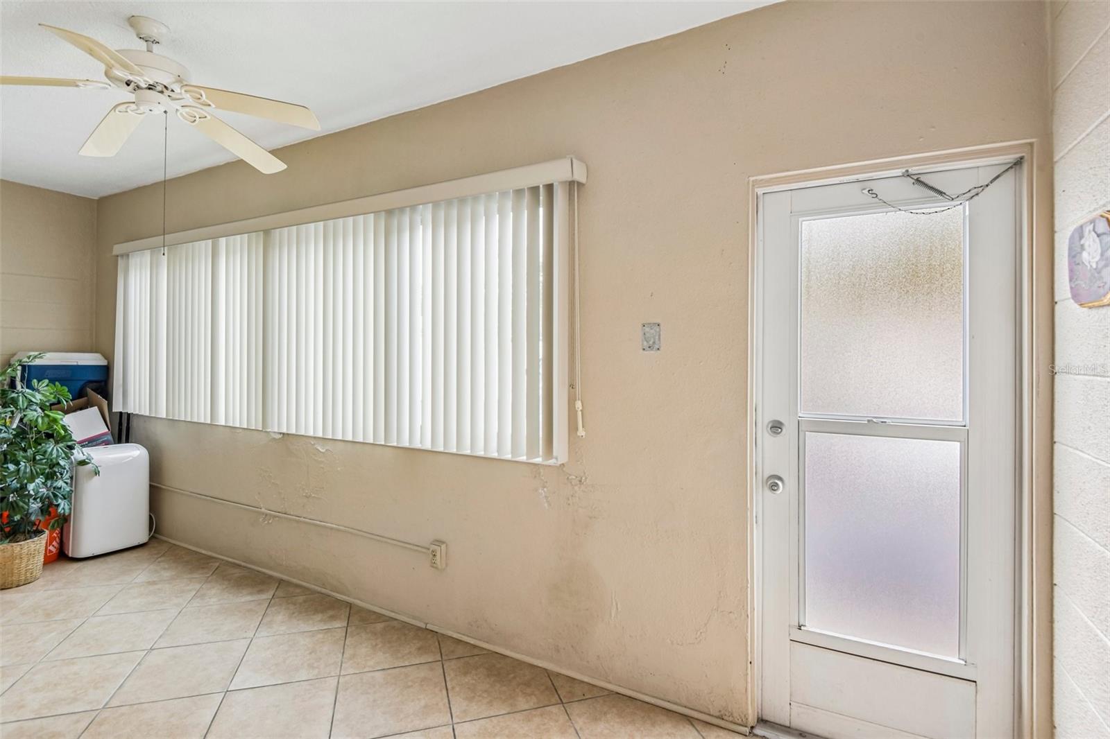 TYRONE 5TH AVE - Residential
