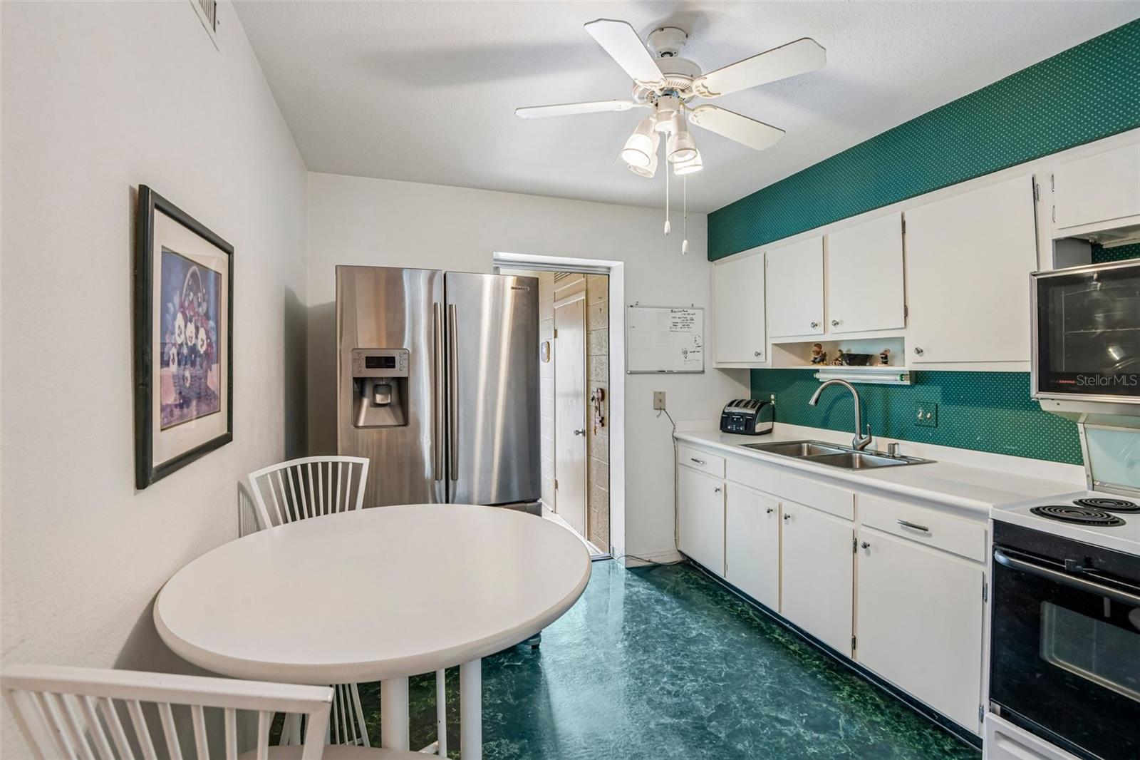 TYRONE 5TH AVE - Residential