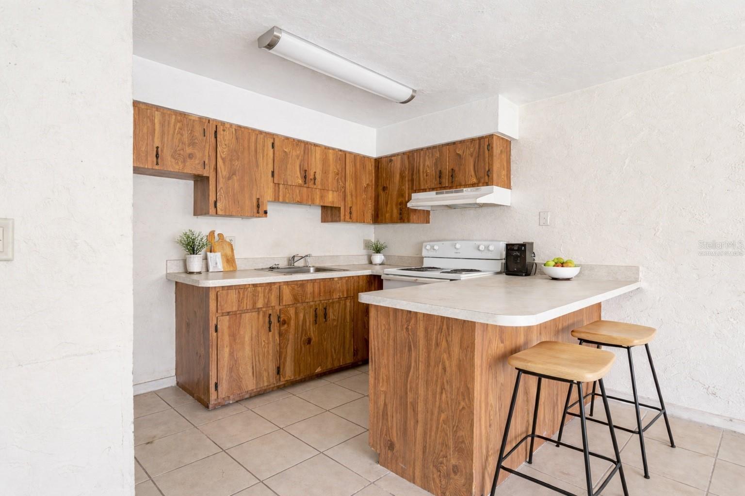 NORTH ROADS PARK - Residential Income