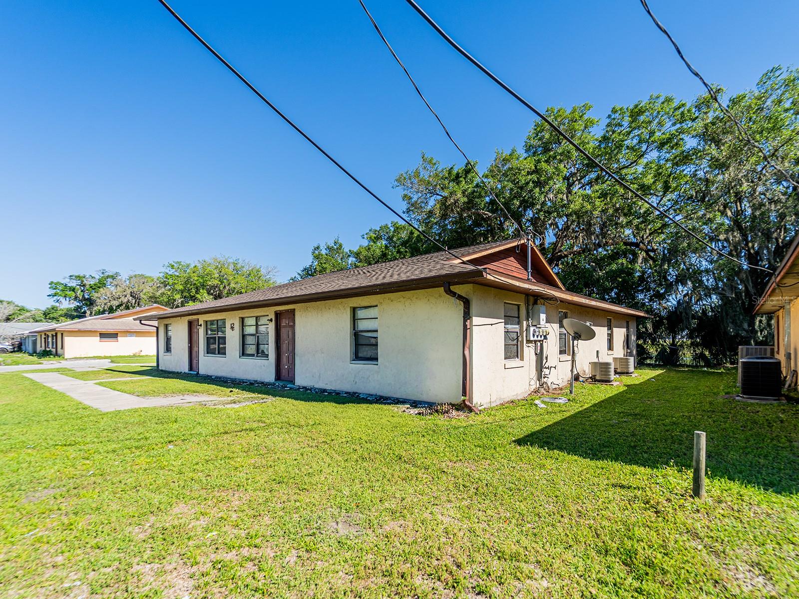 NORTH ROADS PARK - Residential Income