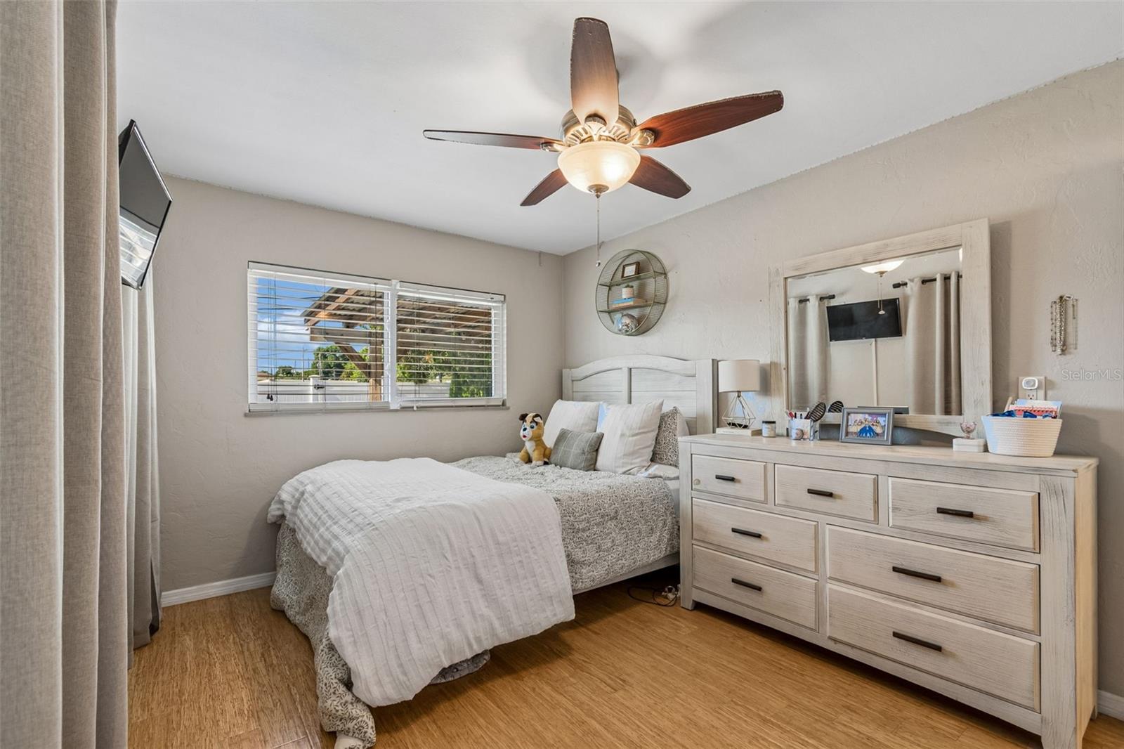SEMINOLE LAKE VILLAGE - Residential