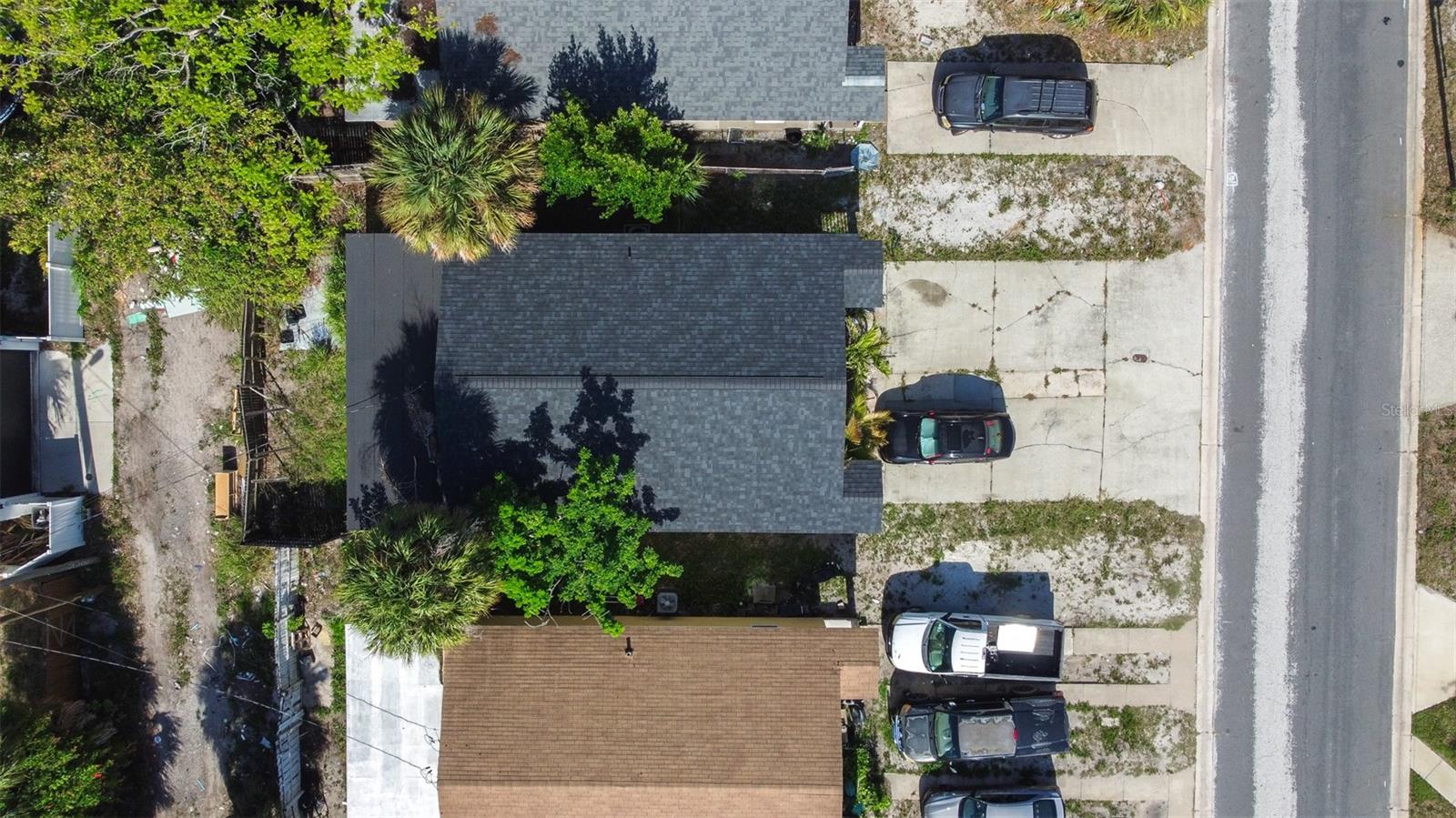 EAST ROSELAWN - Residential Income